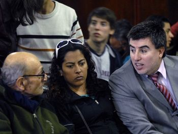 Quedaría libre el hombre que dejó ciega a su mujer