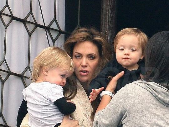 Despues Del Misterio Aparecen En Publico Los Gemelos De Brad Pitt Y Angelina Jolie