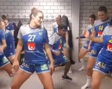 VIDEO: El baile hot de las jugadoras suecas de handball que es furor en la web