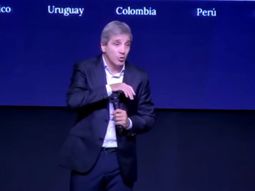 el exabrupto de luis caputo en la bolsa de rosario: que dijo y cuales fueron sus frases mas fuertes el exabrupto de luis caputo en la bolsa de rosario: que dijo y cuales fueron sus frases mas fuertes