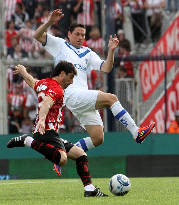 Estudiantes recibe a Vélez con el objetivo de sumar tres puntos