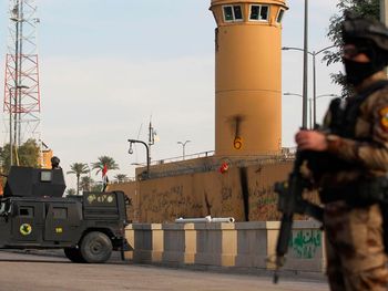 La embajada de EE.UU. en Bagdad fue atacada el 31/12 por miembros de la milicia Multitud Popular proiraníes