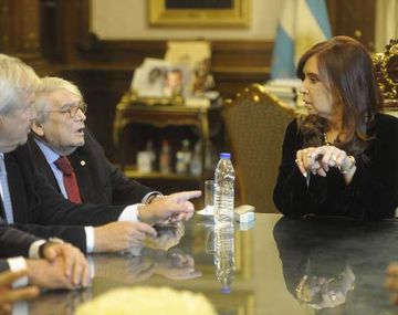 La Presidente se reunió con la nueva cúpula de la UIA