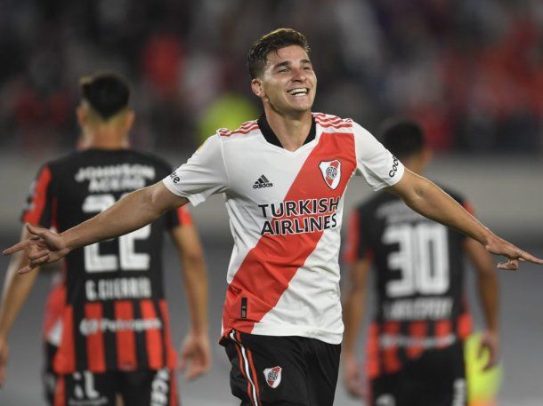 Los memes sobre Julián Álvarez por la eliminación de Boca ante Patronato