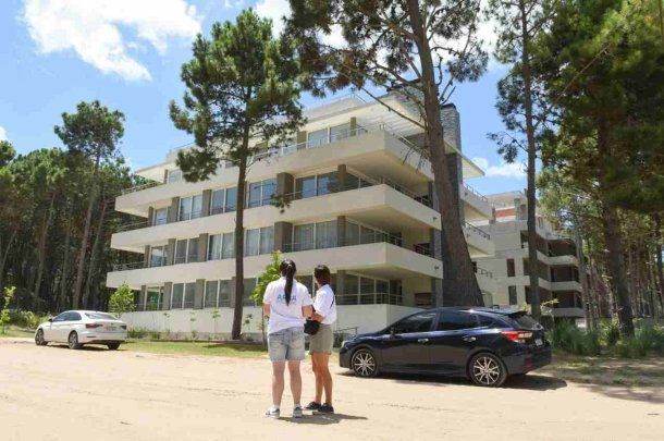 ARBA detectó más de 200 viviendas y 25 edificios declarados como baldíos en Pinamar y Cariló