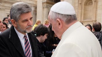 antes de reunirse con isabel ii, el papa consulto por malvinas antes de reunirse con isabel ii, el papa consulto por malvinas