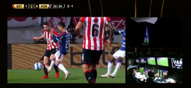 ¡Tremenda patada! Pikachu le tiró la eléctrica a Boselli