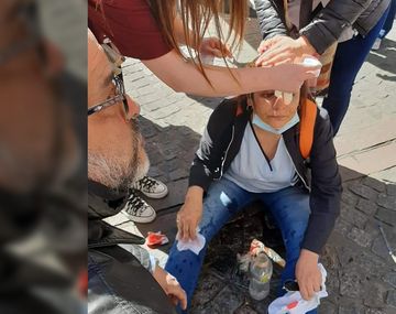 Represi&oacute;n de la Polic&iacute;a de la Ciudad en la Legislatura porte&ntilde;a. IM&Aacute;GENES SENSIBLES