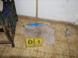 Salieron a la luz fotos del interior de la casa donde se perpetró el triple crimen de Florencio Varela