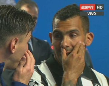 Chau misterio: Messi contó de qué habló con Tevez