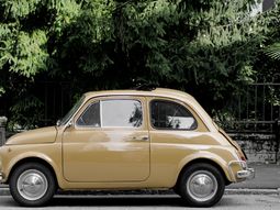 Atención dueños de autos: Gobierno digitaliza legajos y cambia un trámite clave para vehículos antiguos