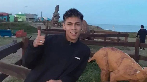 Mataron de un tiro en la cabeza a un joven de 19 años que intentaba recuperar una moto robada