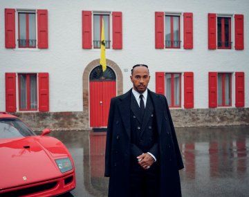La histórica bienvenida de Ferrari a Hamilton: la primera foto en Maranello