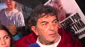 el abuelo materno de agostina vega participo de ni una menos en cordoba y apunto al padre de su nieta el abuelo materno de agostina vega participo de ni una menos en cordoba y apunto al padre de su nieta