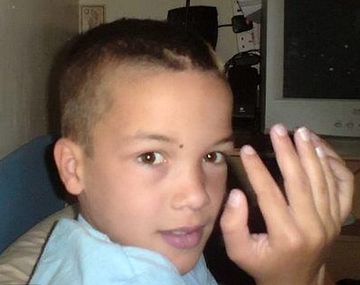 Cain Westcarr no soportó no tener su teléfono celular