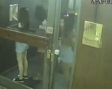 Recoleta: brasileños hicieron una fiesta en medio de la cuarentena