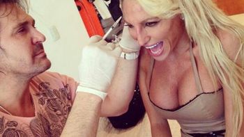 vicky xipolitakis mostro como mantiene la frescura de su cara vicky xipolitakis mostro como mantiene la frescura de su cara