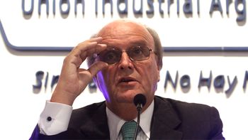 blanqueo: industriales piden participar del debate en el senado blanqueo: industriales piden participar del debate en el senado