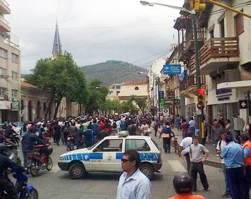 Rechazaron el aumento y continúa la protesta en Salta