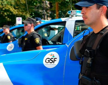 Polémica: analizan someter a rinoscopias a policías