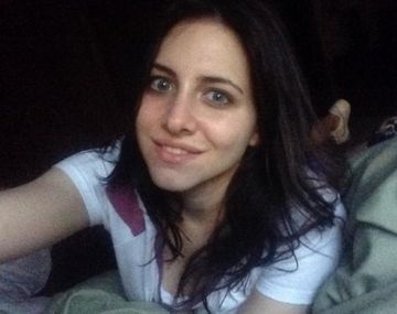 Annalisa Santi no podía faltar y también se sacó una selfie sin maquillaje