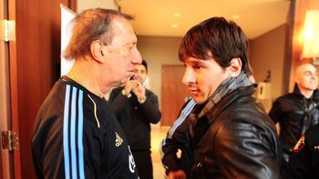 Carlos Bilardo y Lionel Messi Carlos Bilardo y Lionel Messi