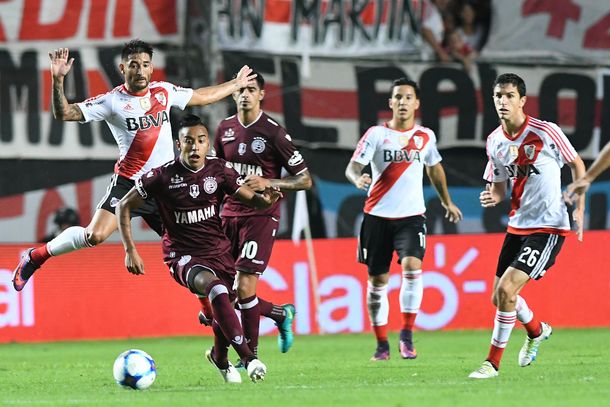 River y Lanús juegan la final de la Supercopa Argentina
