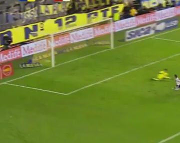 VIDEO: El gol que marcó Driussi para un nuevo capítulo del Bombonerazo