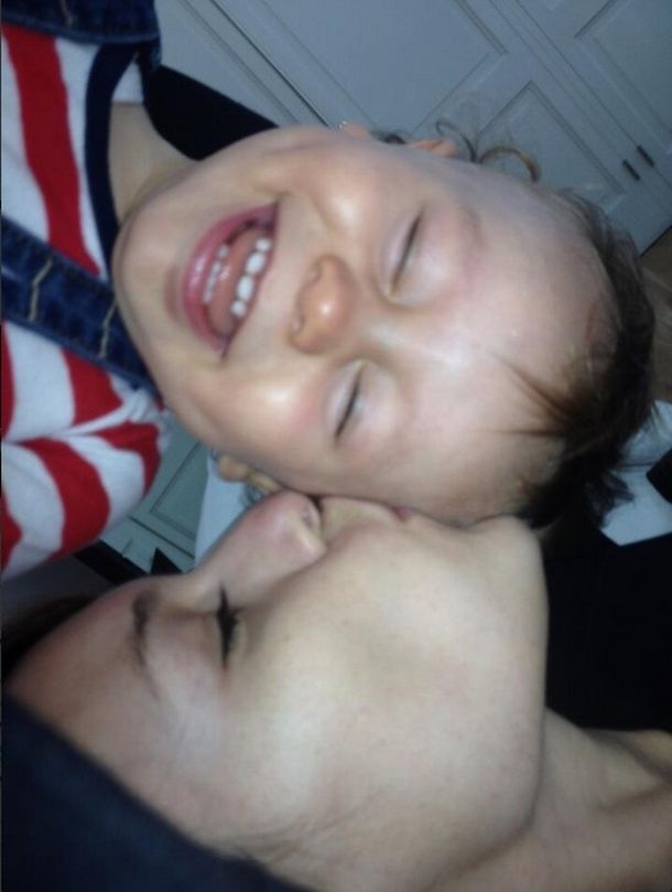 Pampita, enamorada de su hijo: Este gordito me llena de vida