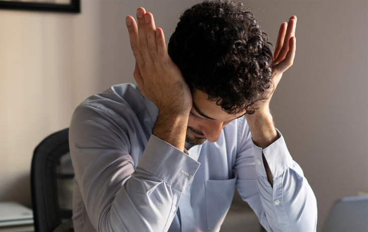 Harvard y su investigación acerca de la infelicidad y la frustración.