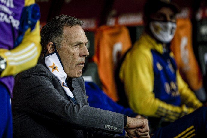 Renunció Russo a Boca: el minuto a minuto en Google