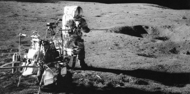 Encontraron las pelotas de golf que tiró el astronauta Alan Shepard en la Luna