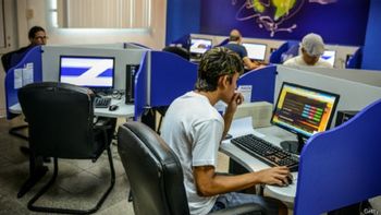 Internet llega a los hogares cubanos Internet llega a los hogares cubanos