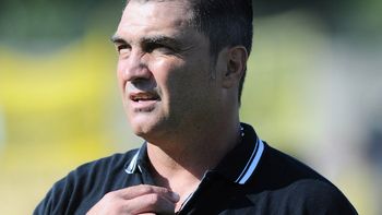 giunta lo quiere convencer: voy a llamar a roman, todavia esta para jugar giunta lo quiere convencer: voy a llamar a roman, todavia esta para jugar