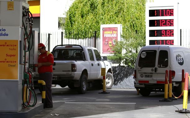 Preocupación en estacioneros por caída en el consumo de naftas