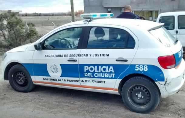 Chubut: funcionario judicial se negó a mostrar su DNI y fue acusado de desobediencia