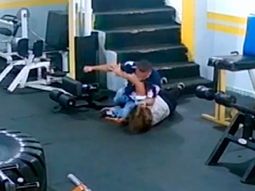 El video que indigna a Colombia: le dio una paliza a su ex porque no quiso volver con él