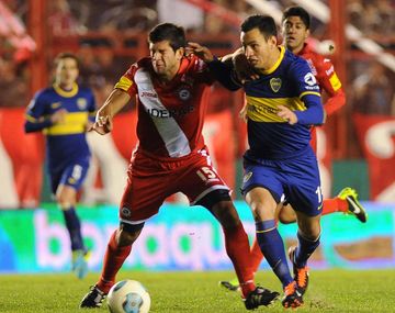 Boca y Argentinos aburrieron y no pudieron seguir trepando