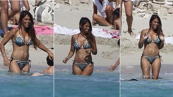 El lomazo de Antonella Roccuzzo en Ibiza. El lomazo de Antonella Roccuzzo en Ibiza.