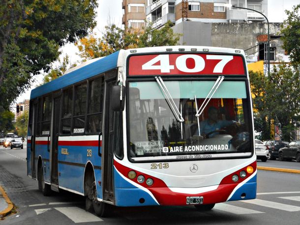 Paro de colectivos afecta miles de usuarios en Zona Norte: choferes y vecinos protestan en San Isidro