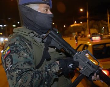 Ecuador: vestidos como militares causaron una masacre en pelea de gallos