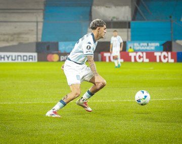 Racing descontó en el final pero no alcanzó: cayó ante Bucaramanga por 2-1 en Libertadores