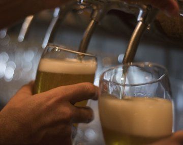 El día de la cerveza en la Argentina.