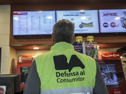 ¿Fuiste al cine con comida y te prohibieron la entrada? Cómo podés defenderte