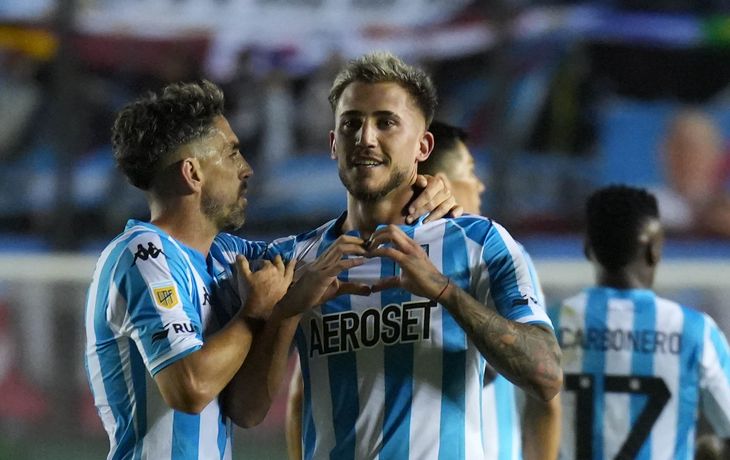 Racing le ganó a Arsenal con tres golazos