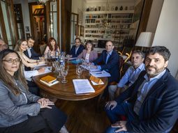 cristina recibio a economistas e impulsa una hoja de ruta economica cristina recibio a economistas e impulsa una hoja de ruta economica