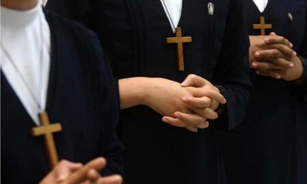 Italia: misterio por las dos monjas misioneras que fueron enviadas a África y volvieron embarazadas