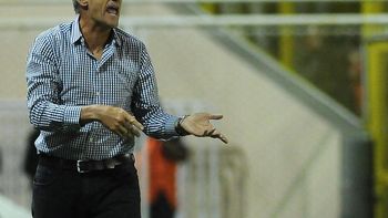 revolucion azulgrana: bauza borro al capitan del equipo revolucion azulgrana: bauza borro al capitan del equipo
