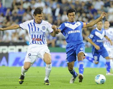 Vélez se mete en la pelea del Inicial tras vencer a Godoy Cruz
