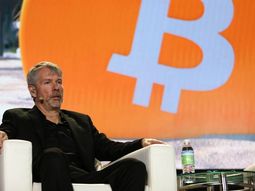 Un multimillonario tech propuso que Argentina adopte el Bitcoin